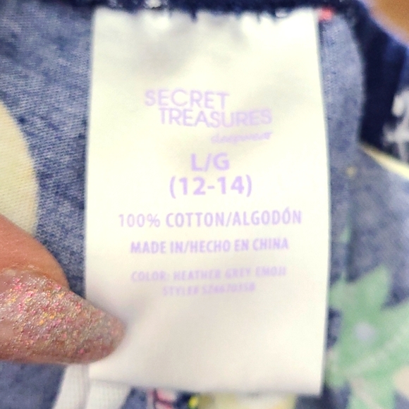 Christmas Pajama Pants Size Large Emoji Print Cotton Santa Presents Candy Cane - Picture 3 of 3